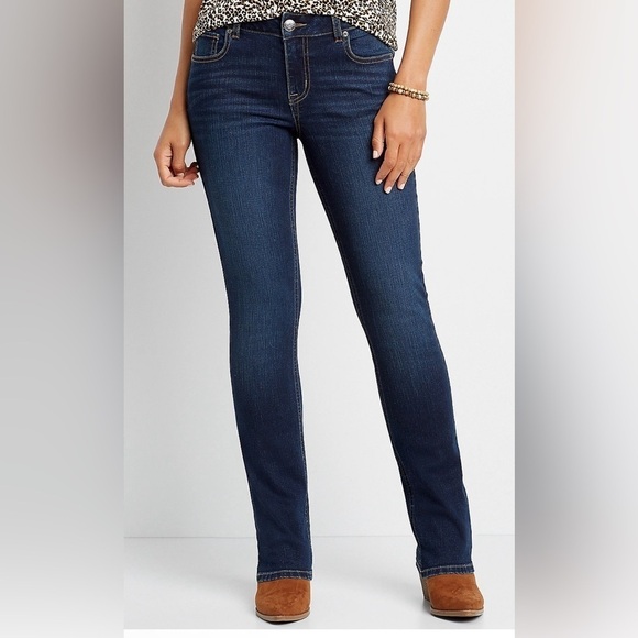 M jeans from Maurices Midrise Boot 2 Reg - Picture 3 of 10